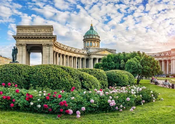 Летний портрет великого города Петербурга