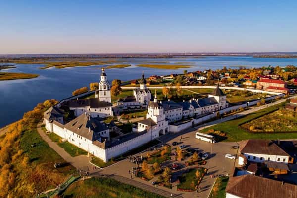 Свияжск: от крепости до города