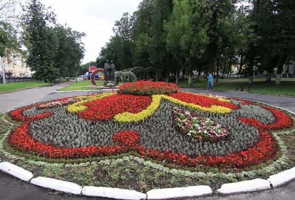 Фото площадь волкова ярославль