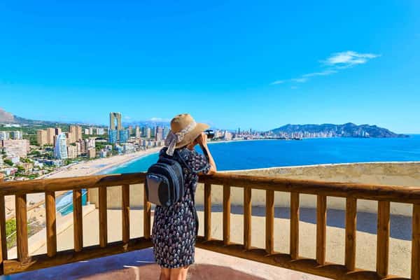 Экскурсия по Бенидорму и посещение фабрики шоколада Валор