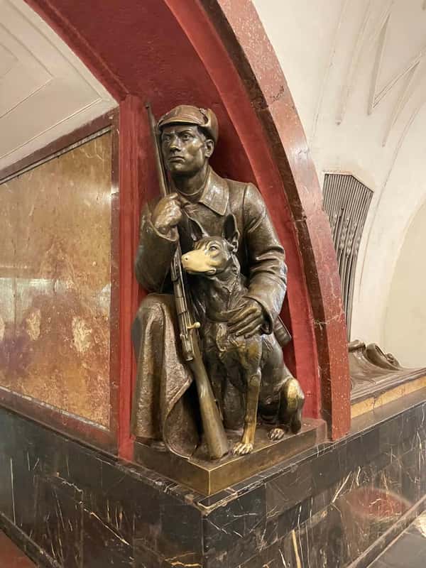 Московское метро: 8 самых красивых станций