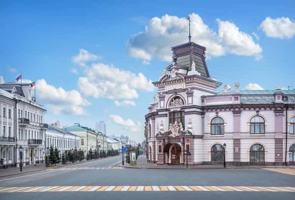 Кремлёвская, или Невский проспект в миниатюре