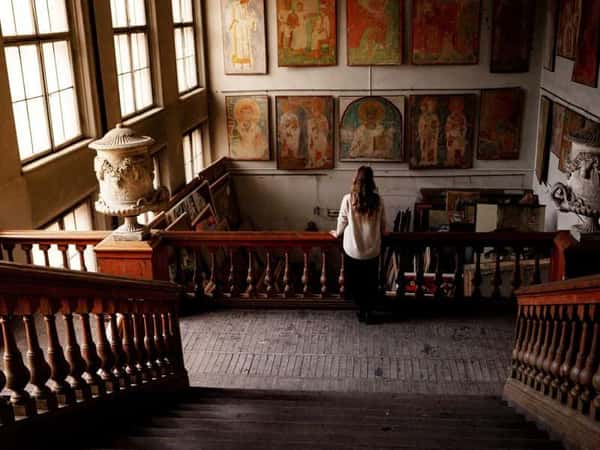 Фотосессия и экскурсия в Петербургской академии художеств