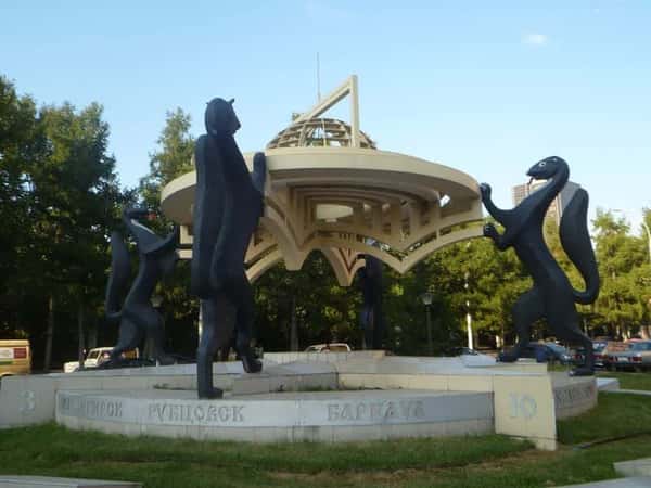 Архитектурные эпохи Новосибирска