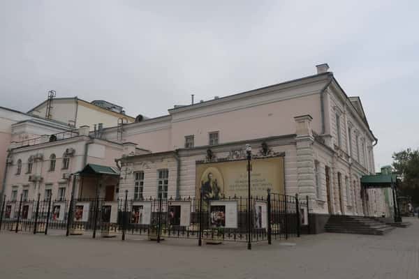 Маленький Ла Скала: истории и легенды театра ИМ.А.П. Чехова