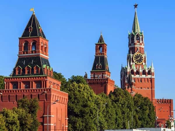 Обзорная экскурсия по Москве (из аэропорта)