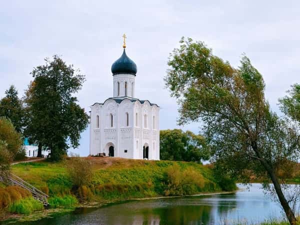 Белокаменный детокс: Владимир, Боголюбово, Суздаль и Кидекша за один день