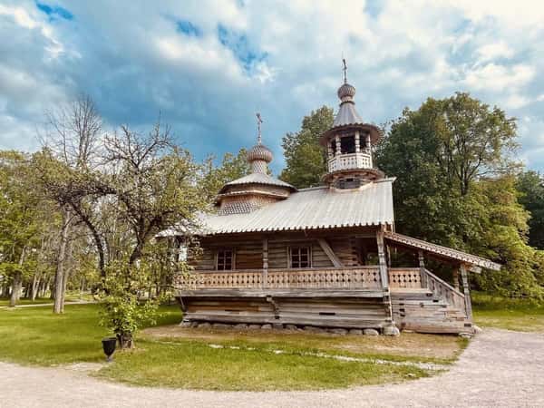 Легендарный Юрьев монастырь и деревня «Витославлицы»