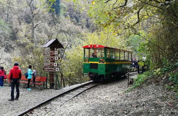 Гуамское ущелье на машине