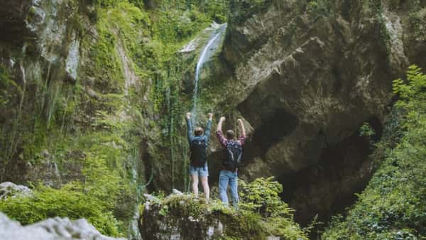 Водопады, реки и источники - тур на внедорожнике по окрестностям Сочи из Адлера