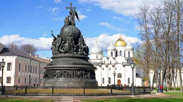 Экскурсия по Кремлю с посещением Софийского собора и Ярославова дворища