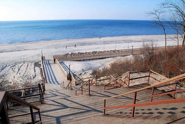 «Поселок застывший в камне» - экскурсия в Янтарный