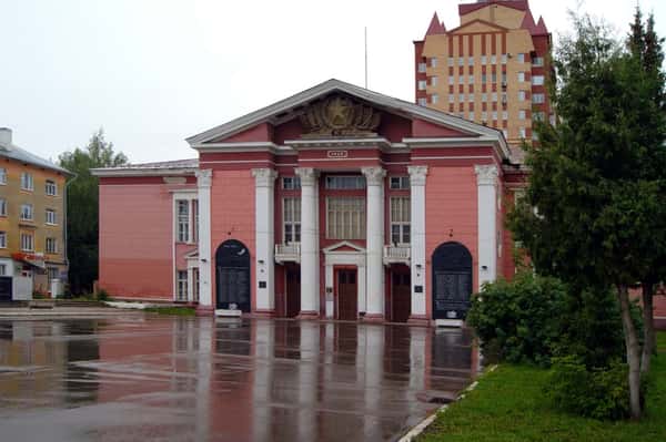 Экскурсия по улице Сибирской