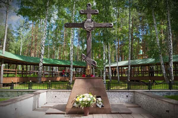 Гибель последних Романовых, Расследование длинною в век