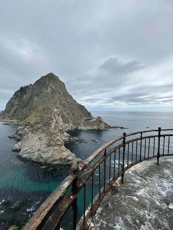 Морская прогулка на маяк Анива