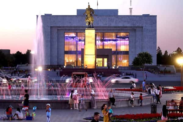 Прогулка по городу Бишкек
