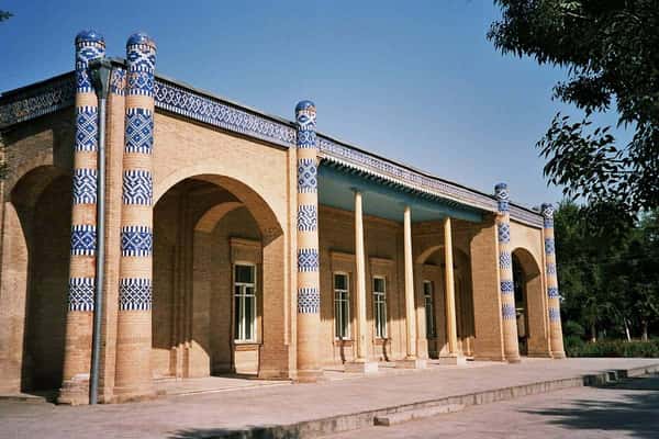 Дворец Нуруллабая в Хиве - эпоха модерна