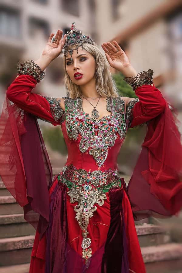 Фотосессия в нарядах в стиле «Великолепного века»