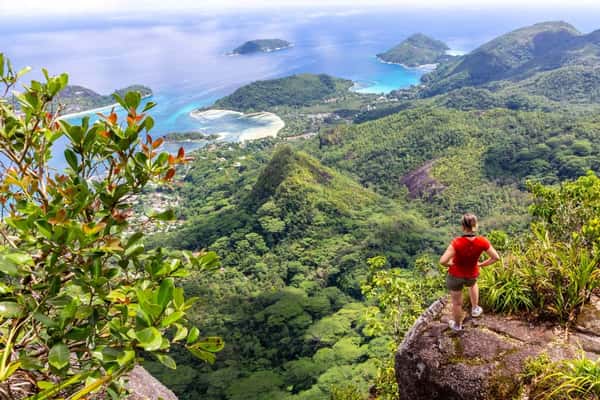 Рай на земле: тур по Сейшельским островам с треккингом и пляжным релаксом