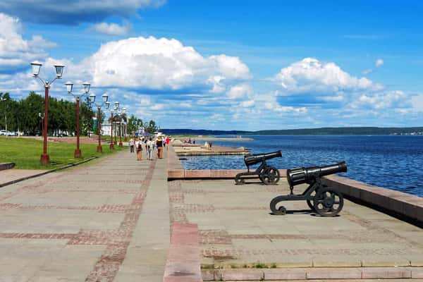 Петрозаводск: по следам древних тайн