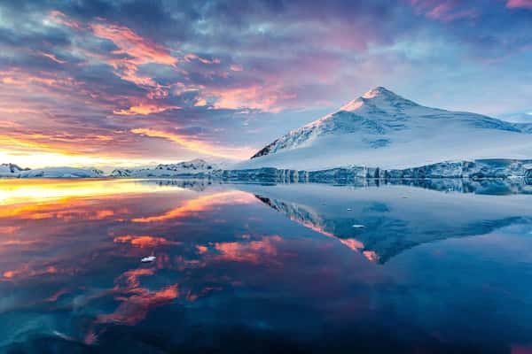 В Антарктиду на Новый год: роскошный круиз на полярном судне