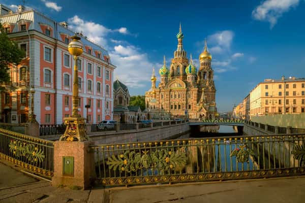 Прогулка по городским садам Петербурга