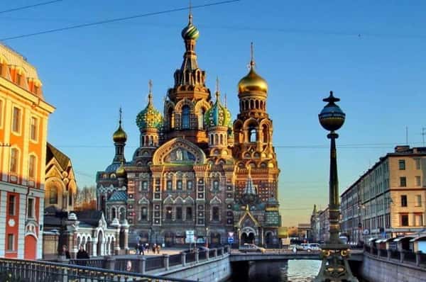 Обзорная экскурсия по Санкт-Петербургу на двухэтажном автобусе