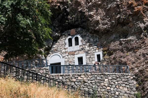 Паломничество в Цахкеванк и монастыри Григория Просветителя