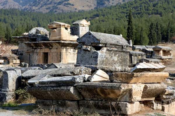 Памуккале: «хлопковый замок», Иераполис и бассейн Клеопатры из Белека