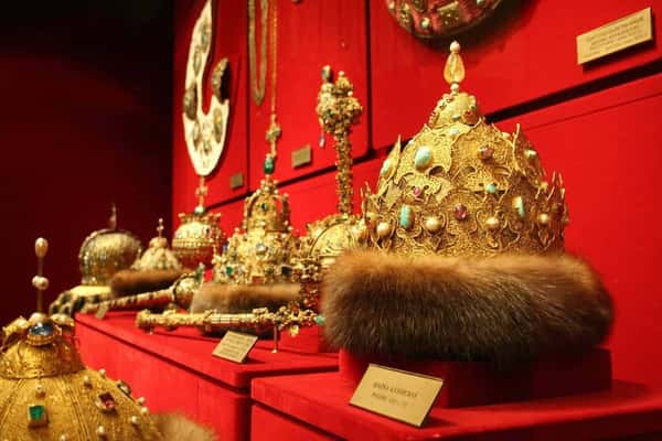 Экскурсия в Оружейную палату и Александровский сад