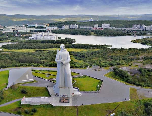 По местам воинской славы Советского Заполярья
