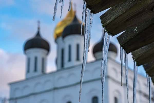 Прогулка по Кремлю и центру Пскова