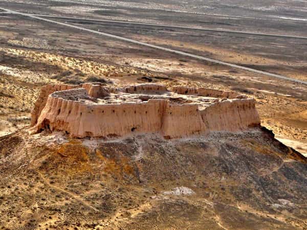 Дворец хивинских ханов и древние крепости за 1 день