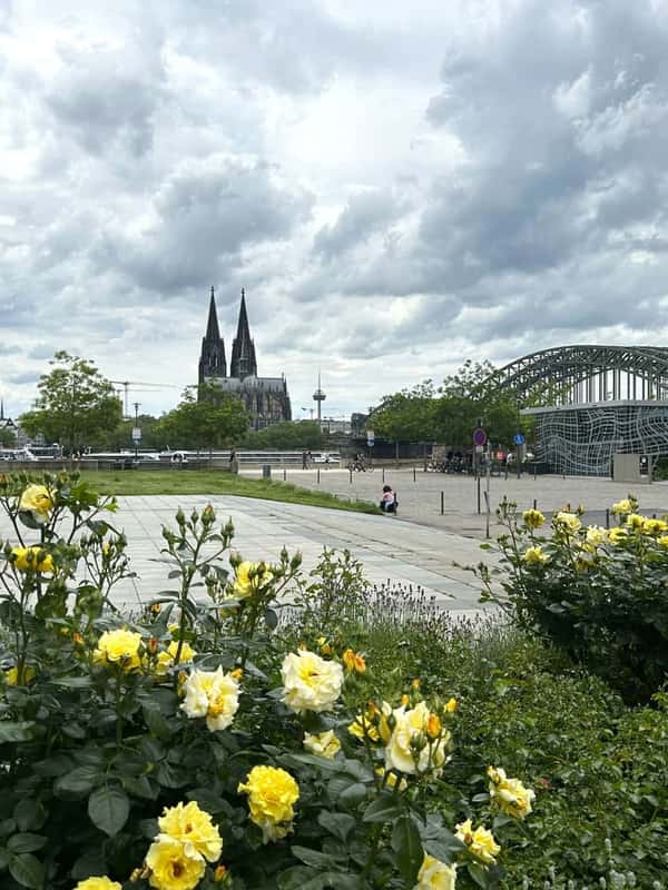 Правобережный Кёльн: взгляд через Рейн