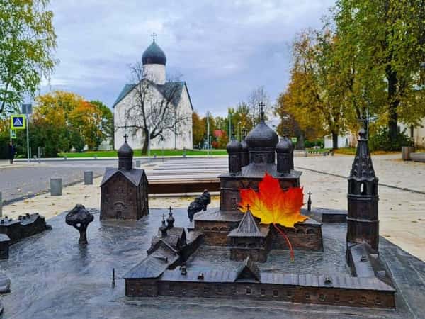 Великий Новгород за час