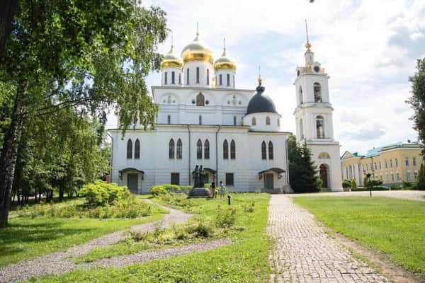 Дмитров: истории, сказания и были