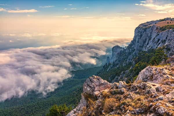 Встреча рассвета на горе Ай-Петри из Фороса