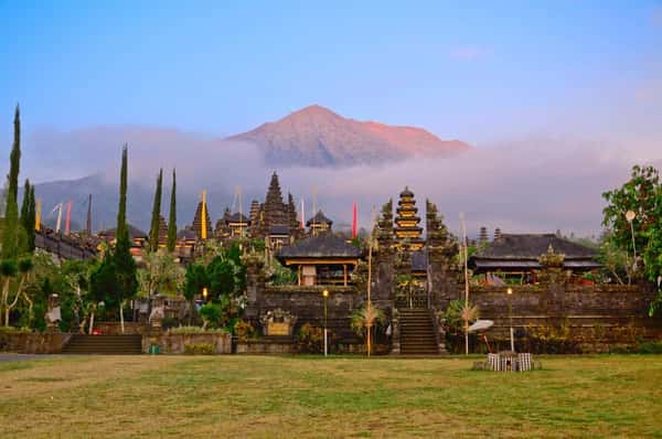 Древние места Бали