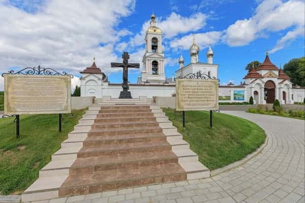 Животворящий Крест Господень: из Иваново к православным святыням
