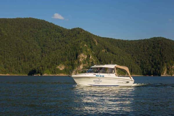 Экскурсия на красноярскую ГЭС, «Царь-рыбу», Красноярское море