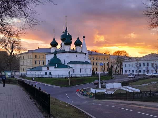 Ярославль в удивительных историях