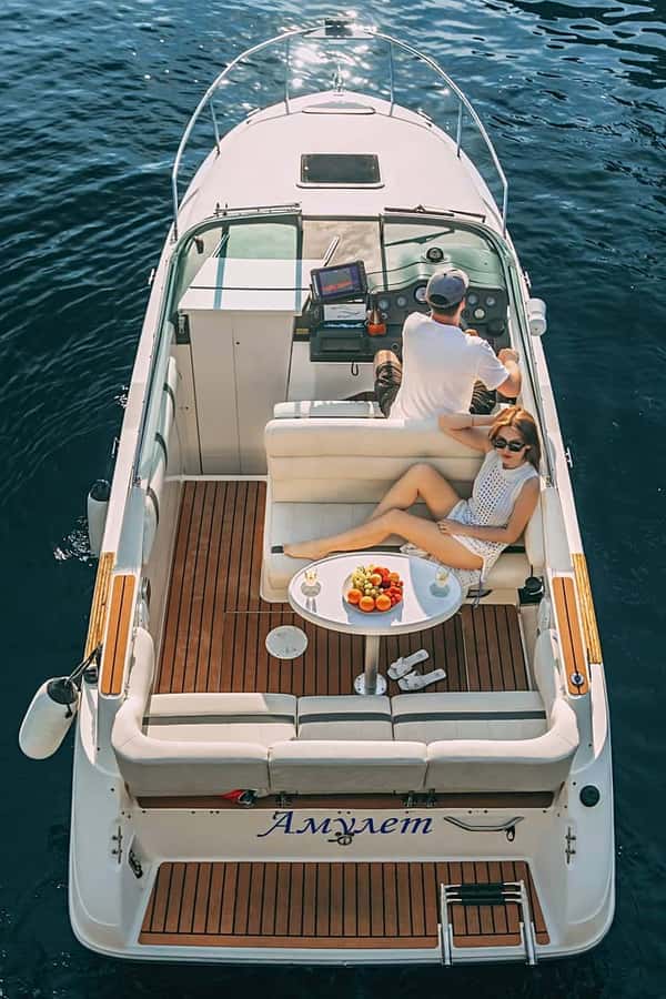 Прогулки на катере по рекам и каналам Санкт-Петербурга