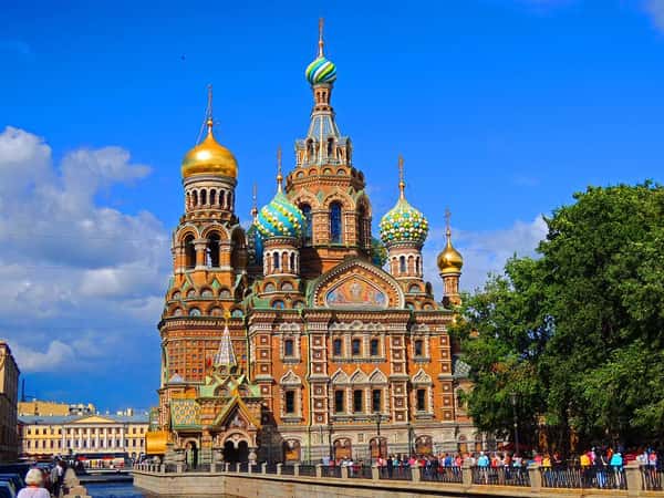 Обзорная автобусная экскурсия по городу с посещением Эрмитажа