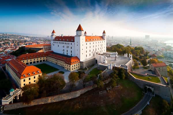 Братиславский Град, Братислава