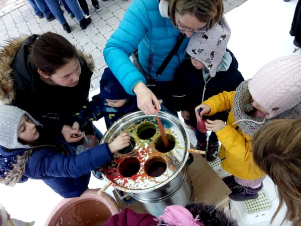 Окунание свечи