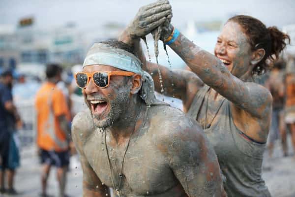 Фестиваль морской грязи в Порёне, Южная Корея