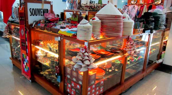Сувенирная лавка