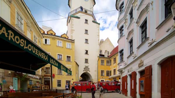 Михайловские ворота, Братислава