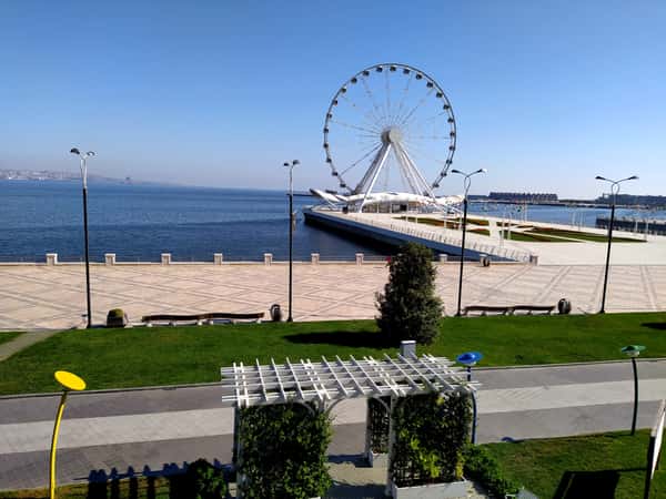 Бакинский приморский бульвар